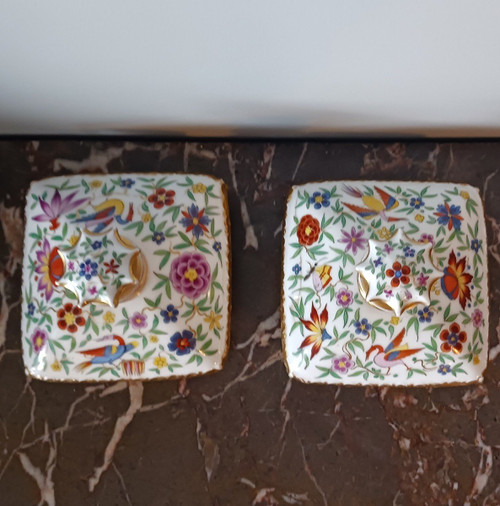 Darte Frères - époque Restauration, Louis Philippe - paire de flacons "en coussin" - porcelaine peinte et dorée