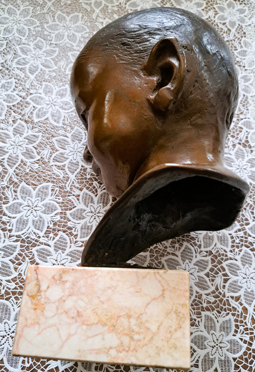 Scultura in bronzo Bambino su marmo periodo Art Deco