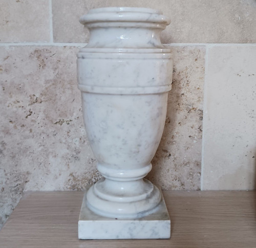 Opera italiana moderna - vaso a balaustra molto grande - marmo bianco massiccio Calacatta