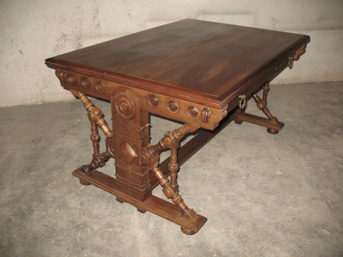 Scrivania piatta in noce biondo massiccio stile Haute Epoque del XIX secolo