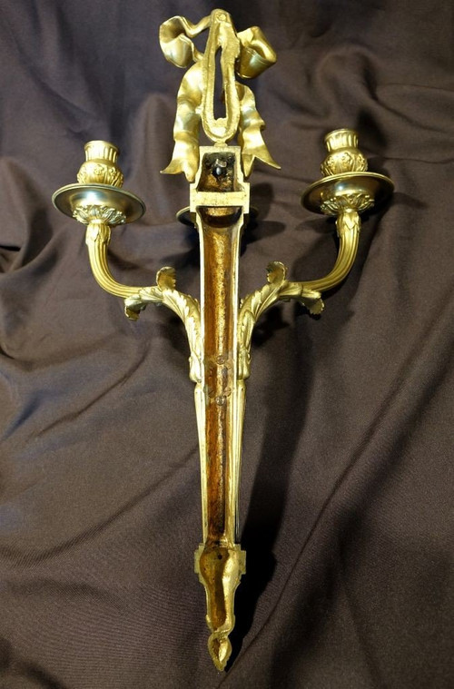 Große Wandleuchte Aus Goldbronze