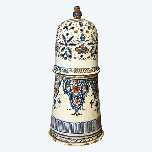 Rouen Guillibaud earthenware shaker