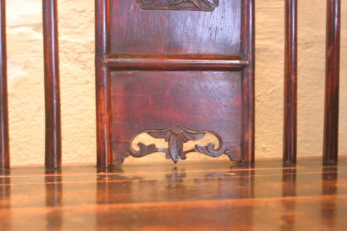 Deux anciens fauteuils Chinois XIXe