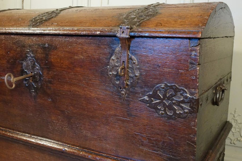 Louis XIV period chest