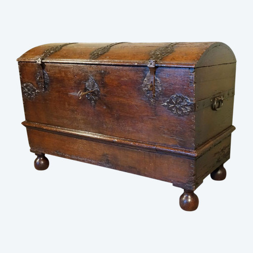 Louis XIV period chest