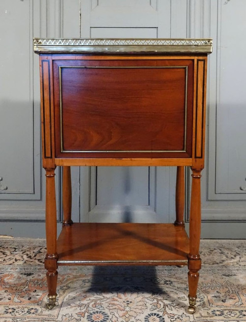 Louis XVI / Verzeichniszeit Chiffonnière-Tisch