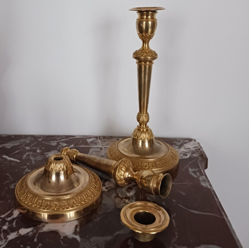 Paris, Louis XVI period - pair of candlesticks or torches - ormolu gilt bronze