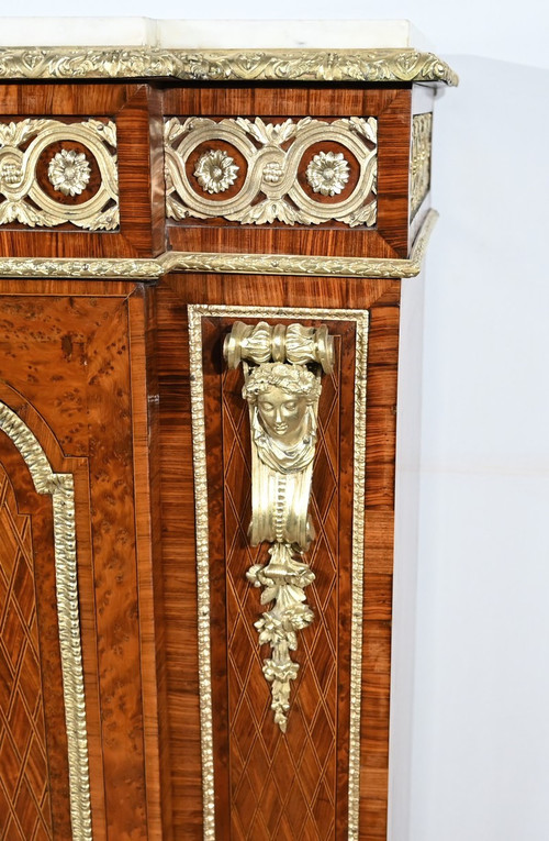 Meuble d’Entre-deux en Bois Précieux, époque Napoléon III – Milieu XIXe