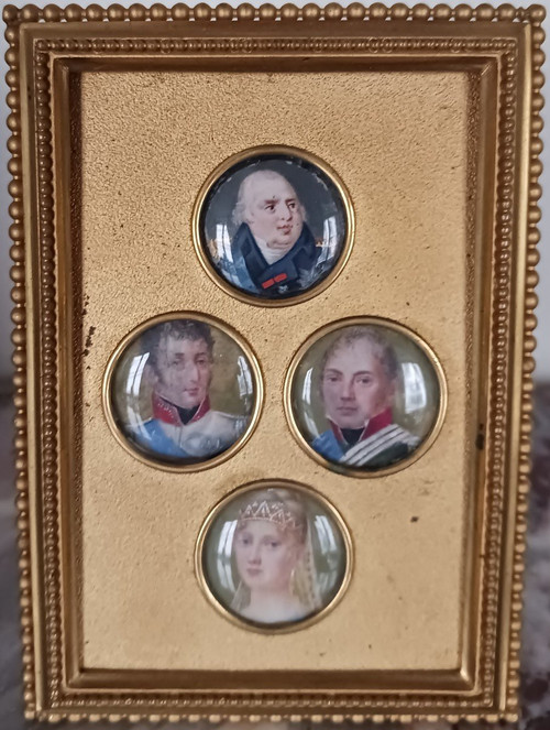 France, Restoration period - suite of 4 royalist miniatures - royal family - modern frame