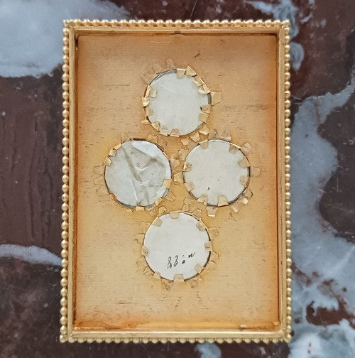 France, Restoration period - suite of 4 royalist miniatures - royal family - modern frame