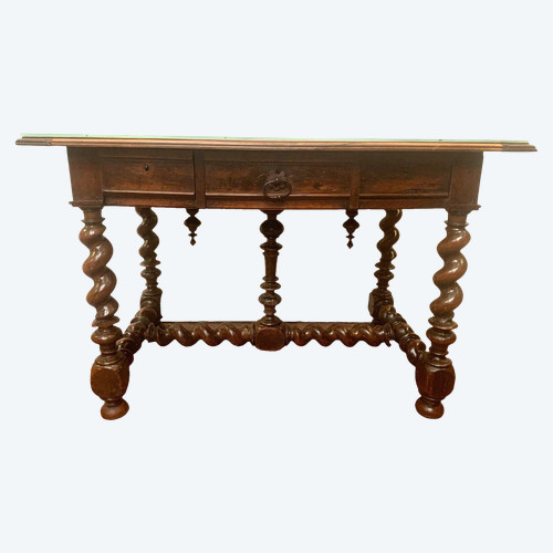 Table bureau Louis XIII en noyer sculpté XIX siècle