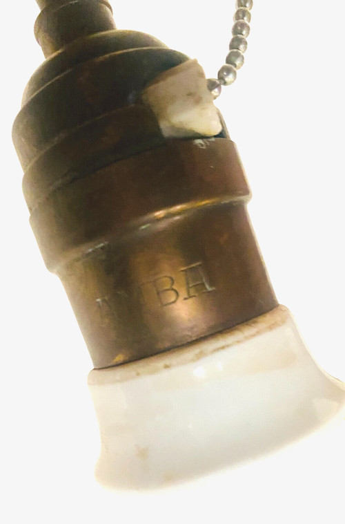Lampada da terra Art Déco di AMBA in ottone del XX secolo.