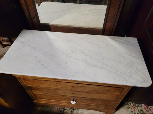 Commode style Louis Philippe en Chêne massif a 4 tiroirs dessus marbre blanc 19ème