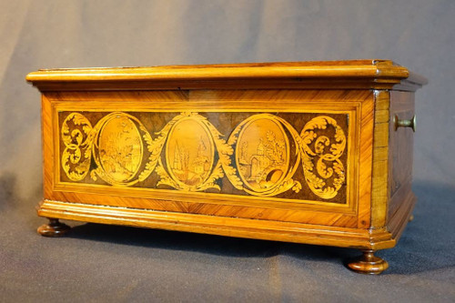 Coffret Lombard En Marqueterie d'époque Louis XVI