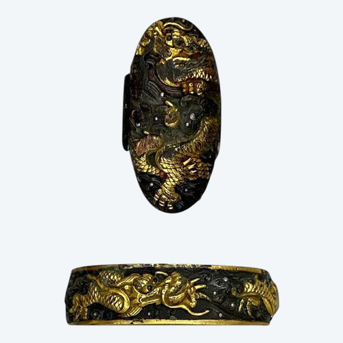 Fuchi Kashira mit Drachenmotiv, signiert - Japan - Edo-Periode
