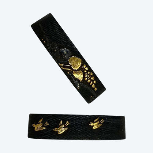 Shakudo fuchi con uccelli e fiori - Giappone - Periodo Edo