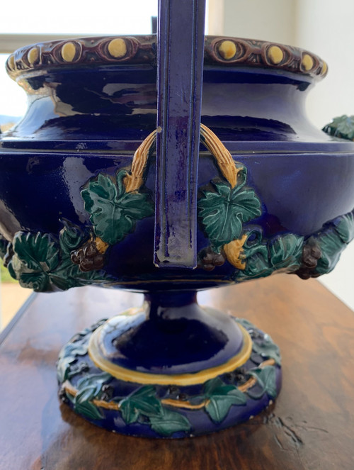 Ceramic bowl signed Sergent