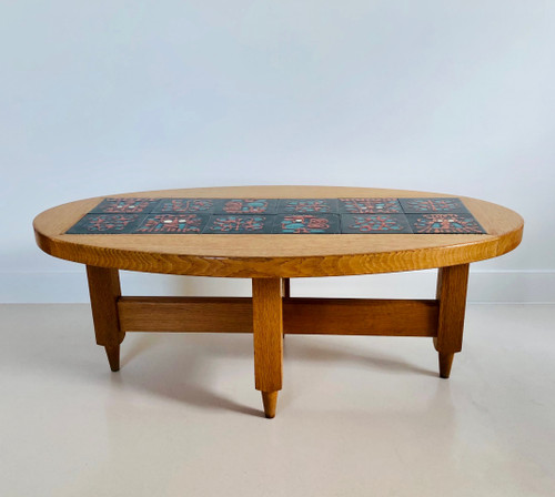 Table basse ovale de Guillerme et Chambron pour "Votre maison", France années 60