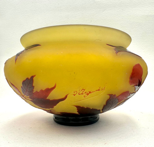 D’ Argental, Paul Nicolas Coupe à Décor Des Fleurs 