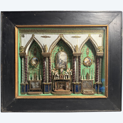 Large Reliquary In Three Chapels With 77 Relics - 19th Century