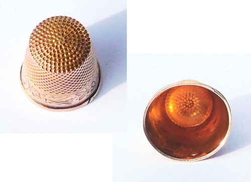 Small Sewing Thimble In 18 Carat Solid Gold For Little Girl Late 19th Century
