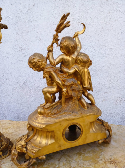 Buhot, Aux Puttis Fireplace Trim, Gilt Bronze, 19th Century