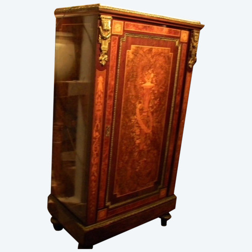 Meuble d'Entre Deux En Marqueterie De La Maison Pelcot