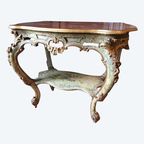 Tavolo centrale del periodo di Napoleone III con decoro in vernice Martin