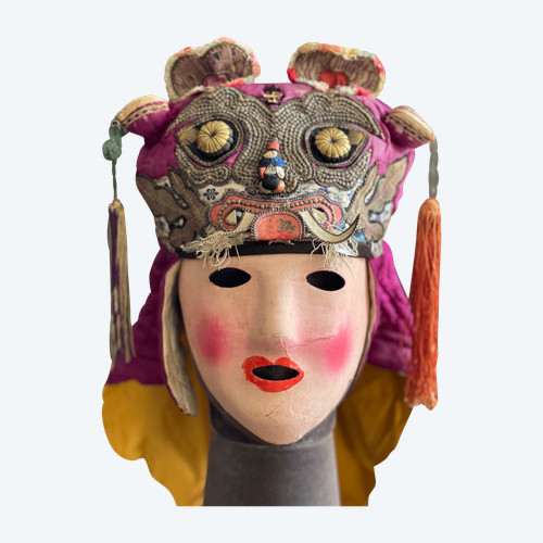 CAPPELLO DA BAMBINO CON TESTA DI TIGRE, Cina, fine XIX secolo.