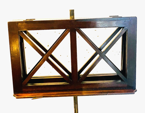 Napoleon III lectern in mahogany with tripod base 19th century