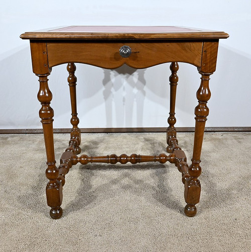 Petite Table en Noyer Massif, style Louis XIII / Louis XIV – Début XIXe