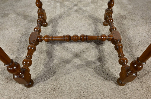 Petite Table en Noyer Massif, style Louis XIII / Louis XIV – Début XIXe