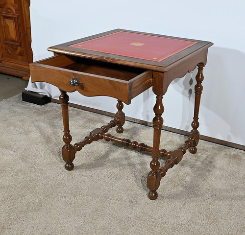 Petite Table en Noyer Massif, style Louis XIII / Louis XIV – Début XIXe