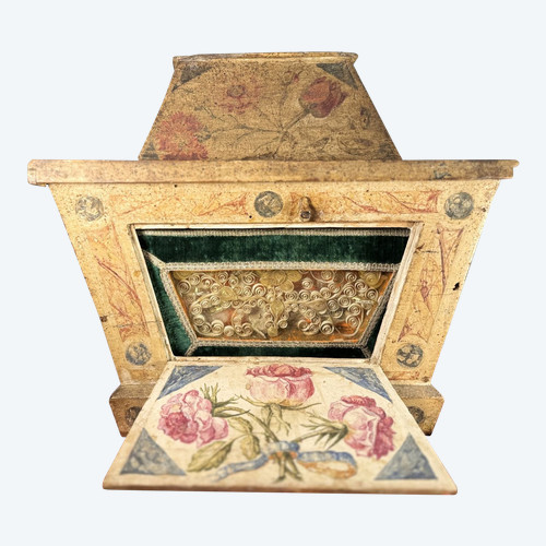 Rare Velvet Reliquary Hunting In Its Wooden Box - 18th Century