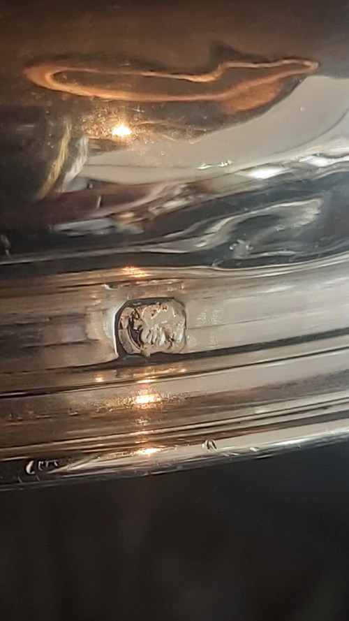 Small cut crystal candy box with silver lid