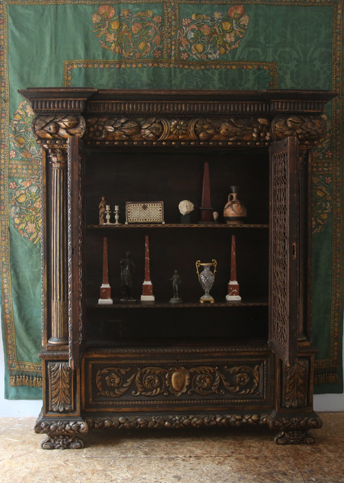 Large mesh cabinet, richly carved and gilded, baroque style, Italy 20th century