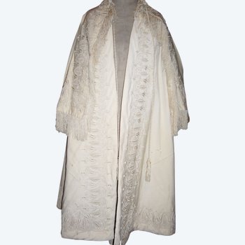 Manteau de présentation pour nouveau né époque XIXe siècle