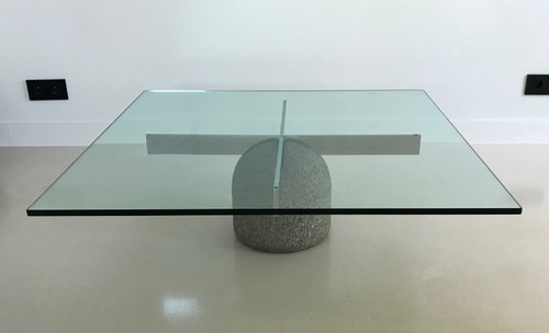 Table basse "Paracarro" de Giovanni Offredi, Italie années 70