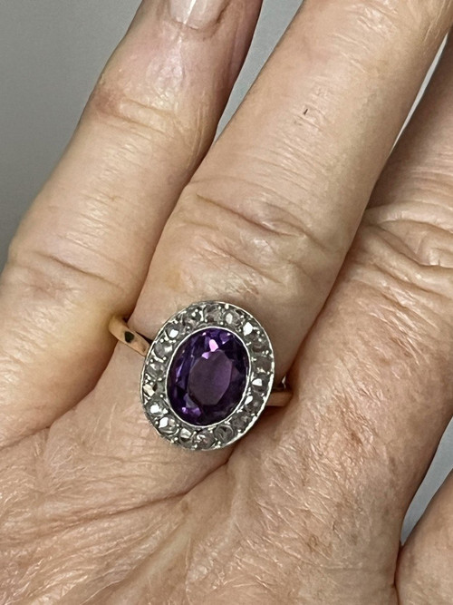 5223- Anello con diamante e ametista in oro antico