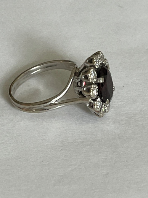 4531- Anello con diamante granato in oro bianco