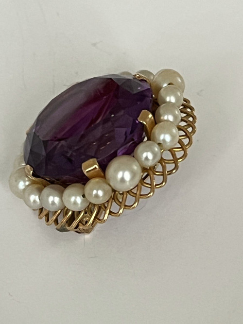 5253 – Amethyst-Perlenbrosche aus Gelbgold aus den 1960er Jahren