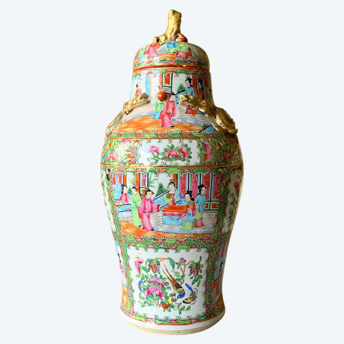Grande vaso/giara in porcellana Canton, Cina, fine XIX secolo - 47 cm