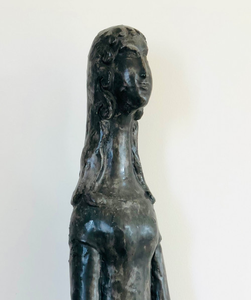 Scultura "Donna con uccello" in ceramica smaltata nera di Paulette Toma, Francia anni '60