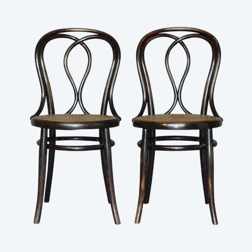 Deux chaises Thonet N°29/14 de 1885 cannages neufs