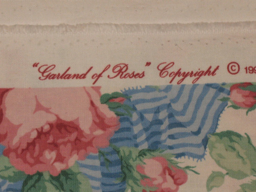 Large length of floral fabric by Arthur Sanderson "Garland of roses" long: 11 meters
