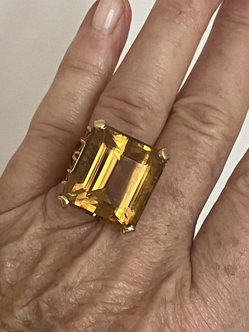 5359- Anello con citrino in filo d'oro giallo da 40 carati