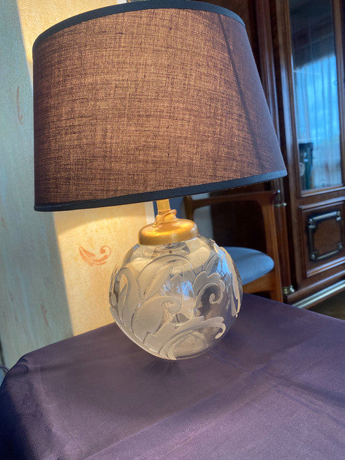 Lampada a sfera di cristallo