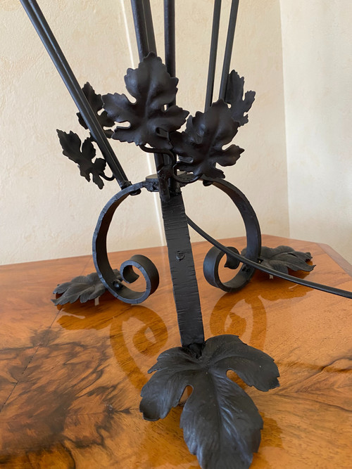 Large table lamp
