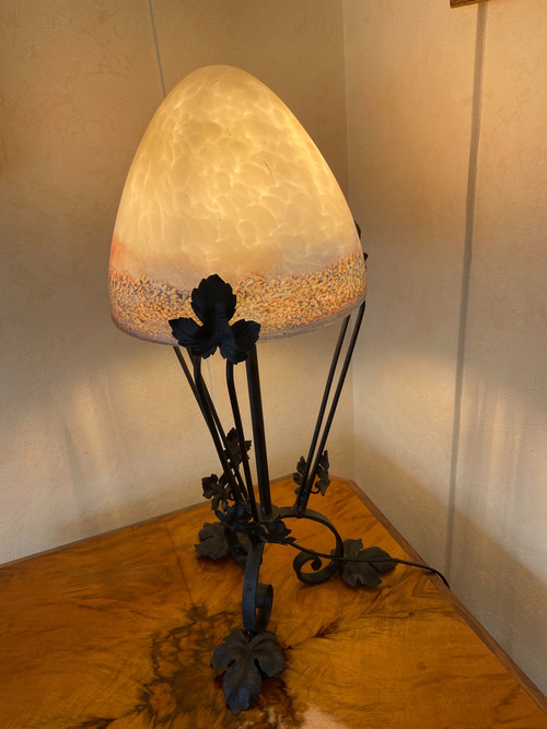 Large table lamp