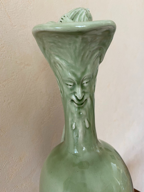 Calice in ceramica smaltata.